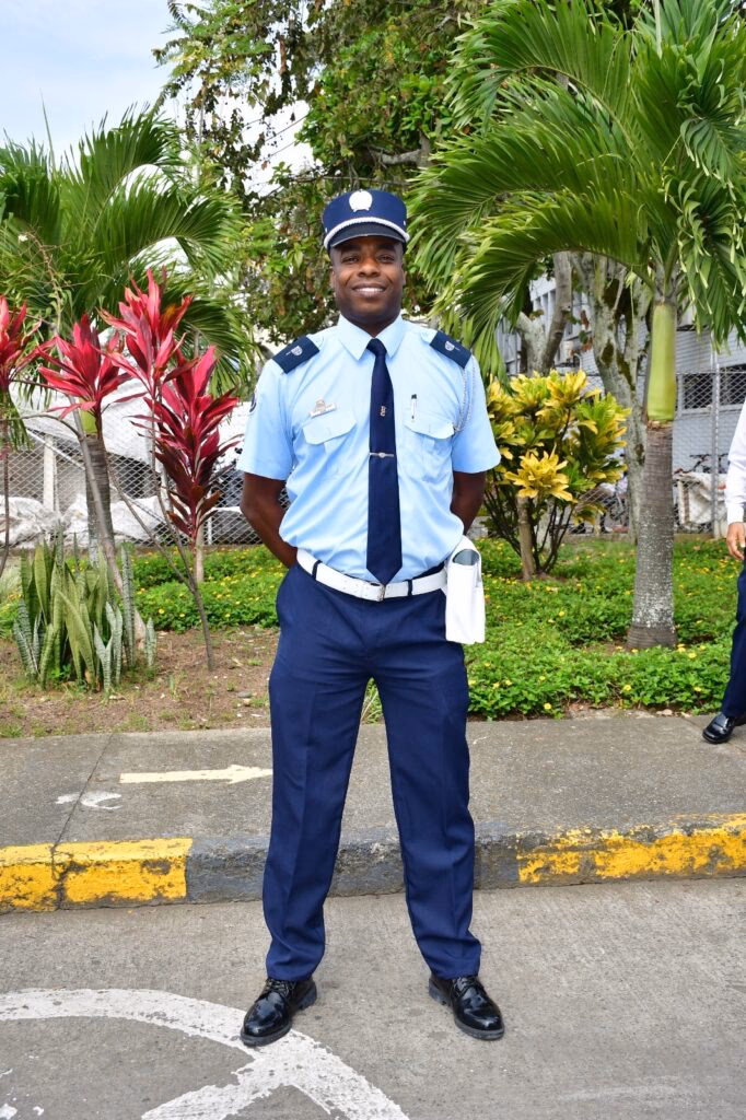 ¿Cuáles son las facultades de la policía de tránsito?